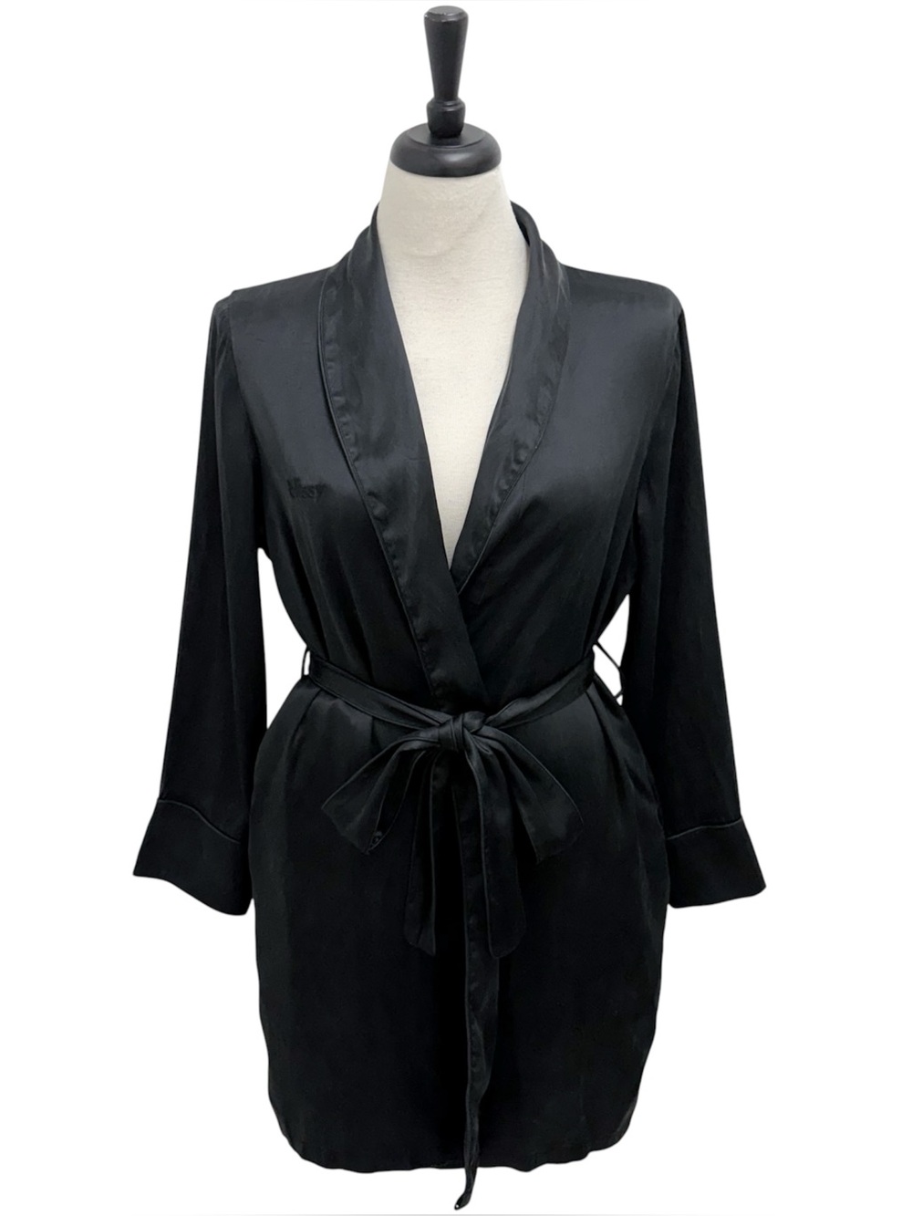 Blissy Black 32 Momme Mulberry Silk Long Sleeve Belt Tie Embroidered Logo Robe